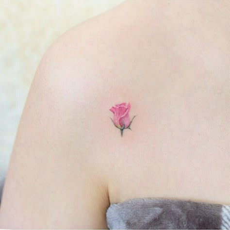 Small Pink Rose Tattoo, Small Roses Tattoo, Watercolour Rose Tattoo, Rose Petal Tattoo, Rose Tats, Rose Bud Tattoo, Yellow Rose Tattoo, Rose Tattoo Placement, Pink Flower Tattoos