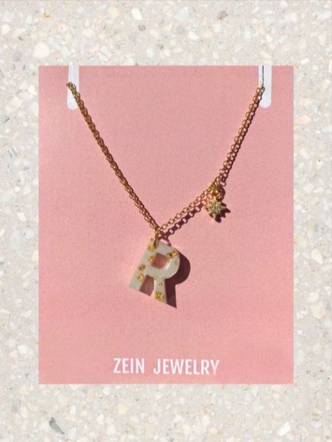 Resin Letter Necklace, R Letter Necklace, Resin Jewerly, Letter Necklace Initials, Small Alphabets, R Letter, Resin Crafts Tutorial, Pretty Jewelry Necklaces, Letter Jewelry