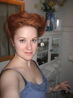 Gibson Girl hair tutorial Gibson Girl Hair, Historical Hairstyles, Steampunk Hairstyles, Edwardian Hairstyles, Vintage Hairstyles Tutorial, Hairstyles Tutorial, Victorian Hairstyles, Bun Tutorial, Gibson Girl