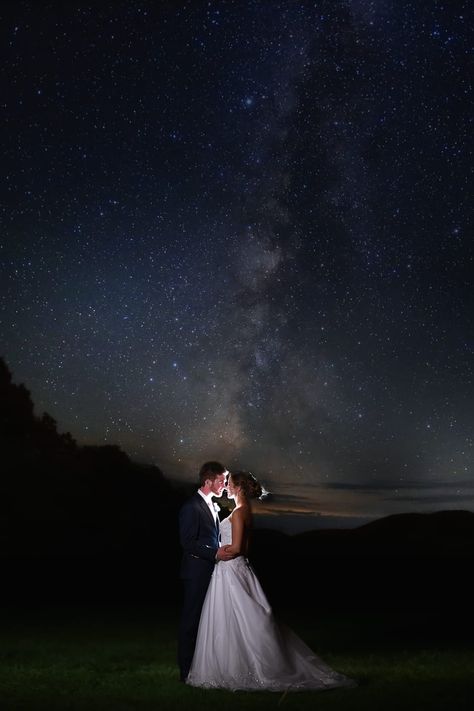 Night Wedding Photography, Lotus Photography, Night Wedding Photos, Wedding Portrait Poses, Yosemite Wedding, Night Portrait, Bride Photoshoot, Catholic Wedding, Groom Photo