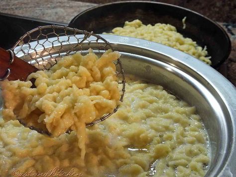 Drop Noodles, Lasagna Pasta, Garlic Noodles, Homemade Noodles, Croatian Recipes, Hungarian Recipes, Swedish Recipes, Skillet Meals, Polish Recipes