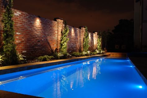 Pool Brick Wall, Courtyard Pools, Hot Tub Photos, Antique Brick Wall, Custom Inground Pools, Backyard Lights, River Pool, Geometric Pool, Courtyard Pool