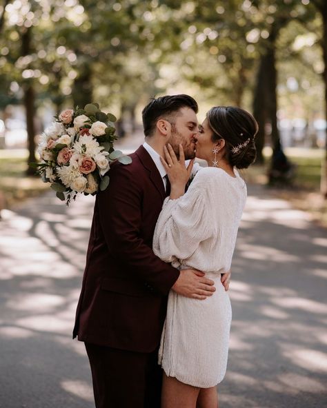 City Hall Elopement Dress, City Elopement Dress, Chic Elopement Dress, Elopment Wedding Dress, Wedding Dress Courthouse, Chic Elopement, Elope Dress, Wedding Photos City Hall, Elopment Dresses