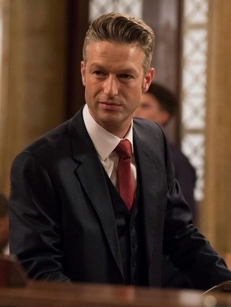 Summertime Hairstyles, Dominick Carisi, Carisi Svu, Law And Order Special Victims Unit, Peter Scanavino, Sonny Carisi, Law And Order: Special Victims Unit, Law Order Svu, Elite Squad