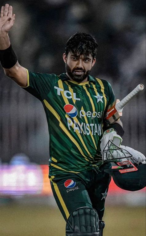 Rizwan Cricketer, Fairytale Love, Imran Khan Photos, Asian Men's Hairstyles, Ab De Villiers Photo, King Picture, Cricket Poster, Robert Kardashian, Pakistan Cricket Team