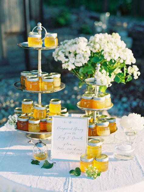 Bee Wedding Theme, Wedding In Montana, Wedding Styles Themes, Montana Style, Bee Theme Party, Bee Wedding, Honey Wedding, Lakeside Wedding, Montana Wedding