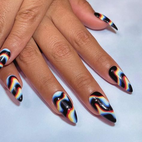 Halloween Blooming Gel, Optical Illusions Nails, Optical Illusions Nail Art, Godzilla Nails, Optical Illusion Nail Art, Heat Map Nails, Hypnotic Nails, Art Nouveau Nails, Glitch Nails