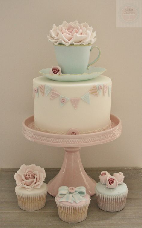 Tea Party Cakes, Cake With Cupcakes, Tea Party Cake, Tea Cup Cake, Vintage Cakes, Tiered Cake, Vintage Tea Party, Tea Party Ideas, Tea Party Birthday