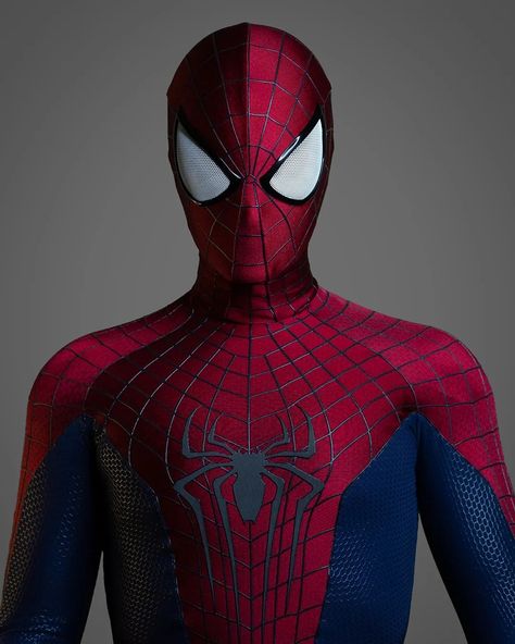 Lorenzo Di Sante 3D & Designs on Instagram: “The Amazing Spider-Man 2 New Replica preview. Featuring: - Tasm2 V4 Faceshell and Lenses Replica, designed by @lds_3d , prototype made by…” Spider Man Costume, The Amazing Spiderman 2, Andrew Garfield Spiderman, Garfield Spiderman, Peter Parker Spiderman, Spiderman Suits, Spiderman Costume, Marvel Comics Superheroes, New Actors