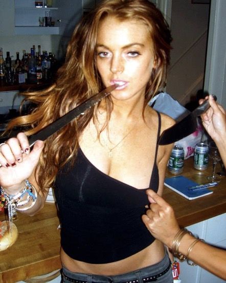 Lindsay Lohan Lindsay Lohan 2000s, Vanessa Minnillo, 2000s Icons, 2000s Party, Sean Lennon, Peter Griffin, Lingerie Photos, Lindsay Lohan, Iconic Photos