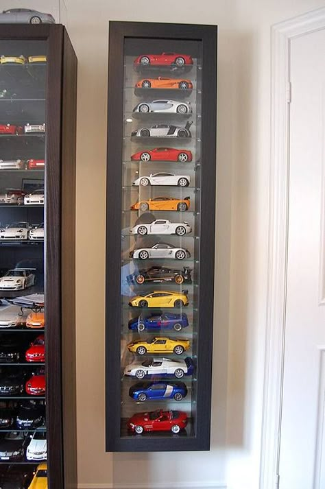 Mini Car Collection Display, Hotwheels Storage Ideas, Hotwheels Room Idea, Hotwheels Display Ideas Cases, Toy Car Collection Display, Hot Wheels Collection Display, Car Guy Room Ideas, Hotwheels Display Ideas, Hot Wheels Room Ideas