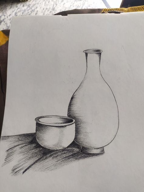 Made this still lyf shading drawing Used colour pencil in this. Still Life Pencil Shading, Drawing Shading, Still Life Sketch, Shading Drawing, Pencil Shading, Colour Pencil, Still Life Drawing, Drawings Simple, Draw On Photos