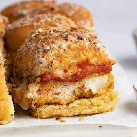 Crispy Chicken Parm Sliders - 40 Aprons Chicken Parm Sliders, Parm Sliders, Crispy Chicken Strips, Baked Chicken Strips, Crispy Chicken Breast, 40 Aprons, Seasoned Butter, Parmesan Sauce, Chicken Parm