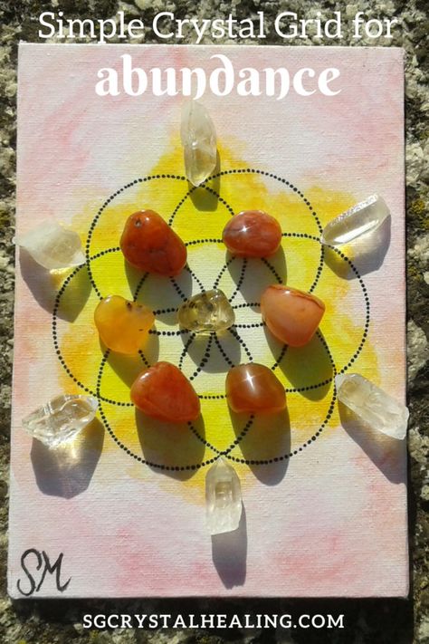 Simple Crystal Grid for Abundance - SGCrystalHealing Abundance Crystals, Different Types Of Crystals, I Am Abundant, Crystals Healing Grids, Wiccan Altar, Crystal Grids, Crystal Formations, Spiritual Crystals, Protection Crystals