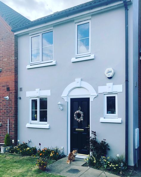 Painted using Sandtex Plymouth grey and pure brilliant white Grey Pebbledash House, Seaside House Exterior, Sandtex Masonry Paint, Rendering Ideas, House Render, Outside House Paint, Light Blue Houses, Mid Terrace House, House Rendering