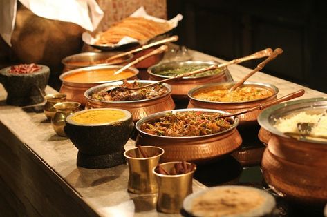 Ideas Para Catering, Indian Catering, Wedding Buffet Food, Wedding Food Stations, Masala Dosa, Food Buffet, Pasta Bar, Food Stations, Desi Food