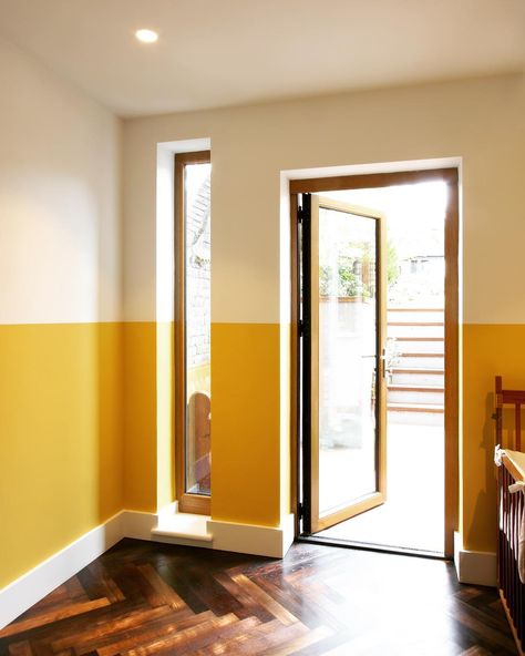 Farrow & Ball Babouche Yellow and White Wall Paint Color Palette Yellow Hallway, Mustard Living Rooms, Yellow Walls Living Room, Yellow Painted Walls, Ruangan Studio, Yellow Accent Walls, Garden Renovation, White Wall Paint, Mustard Walls