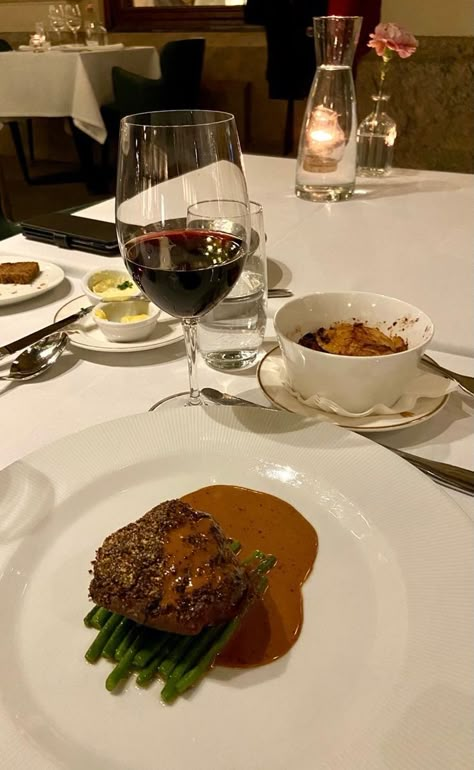 Steak And Wine Dinner Aesthetic, Elegant Dinner Aesthetic, Foodie Instagram, Sleepover Food, Steak Dinner, Food Places, Food Goals, Instagram Food, Food Diary