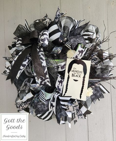 Diy Wednesday Addams, Tim Burton Decor, Wednesday Addams Halloween, Addams Family Values, Portsmouth Nh, Halloween Everyday, Wreath Halloween, Addams Family, Wednesday Addams