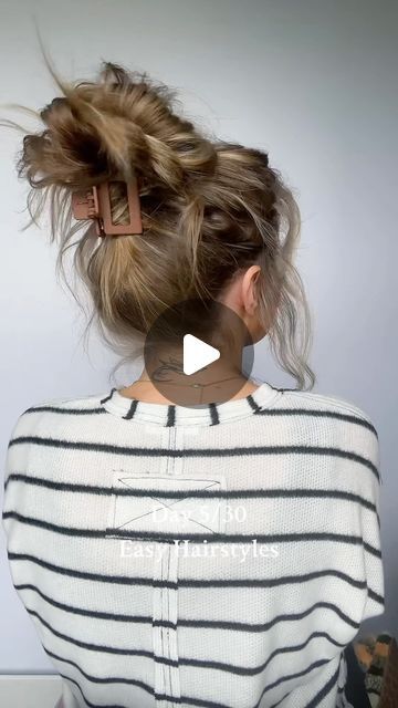 Courtney Travis on Instagram: "Follow for day 6! Day 5/30 This style is perfect for fine hair girlies, makes your bun so BIG   #hair #hairtutorial #hairaccessories #hairstylist #hairstyle #reels #reelsinstagram #newreels #newreel #viralvideos #viralreels #viral #hairtrends #hairvideo #explore #explorepage #wavycurly #finehair #finehairstyles #easyhairstyles #quickhairstyles" Hair Doughnut Bun Hairstyles, Messy Bun Clip, How To Make A Messy Bun With Long Hair, Rain Hairstyle Rainy Days Hair, Fine Hair Bun, Easy Messy Bun For Medium Hair, Big Bun Hairstyles, Big Short Hair, Clip Messy Bun