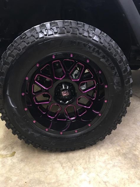 Black Truck Pink Accents, Black Jeep With Hot Pink Accents, Purple Jeep Wrangler Accessories, Black And Purple Jeep, Jeep Wrangler Rims, Purple Jeep Wrangler, Pink Jeep Wrangler, Jeep Rims, Wrangler Car