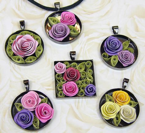 Quilling Pendants, Quilling Keychains, Quilling Necklace, Quilling Jewellery, Quilling Supplies, Paper Quilling Earrings, Tiny Jewelry, Paper Quilling Jewelry, Quilling Work