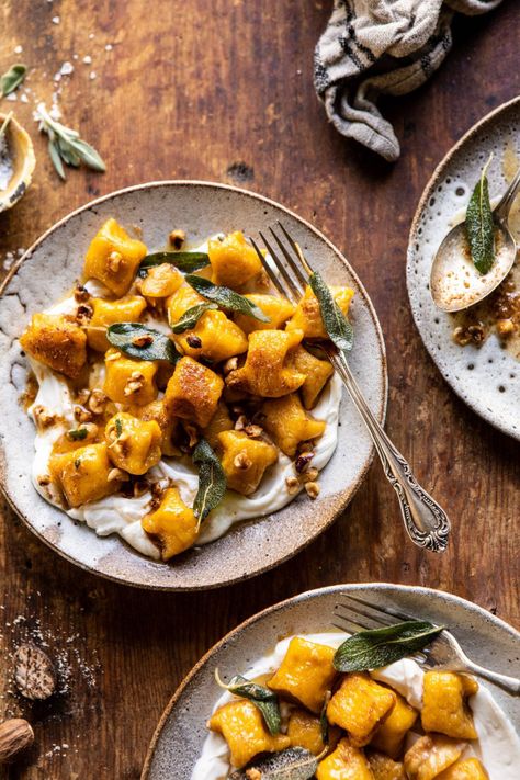 Pumpkin Cauliflower Gnocchi with Nutty Browned Butter and Whipped Ricotta | halfbakedharvest.com #pumpkin #cauliflower #gnocchi #fall #easy Pumpkin Cauliflower, Ricotta Cheese Recipes, Cauliflower Gnocchi, Pumpkin Gnocchi, Broccoli Pesto, Whipped Ricotta, Brown Butter Sauce, Pane Dolce, Cheese Pumpkin