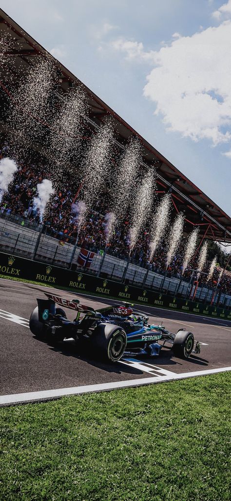 F1 Wallpaper 4k, Lewis Hamilton Formula 1, F1 Wallpaper, Belgian Grand Prix, F1 Art, Home Lock Screen, F1 Wallpaper Hd, Formula 1 Car Racing, 1% Wallpaper