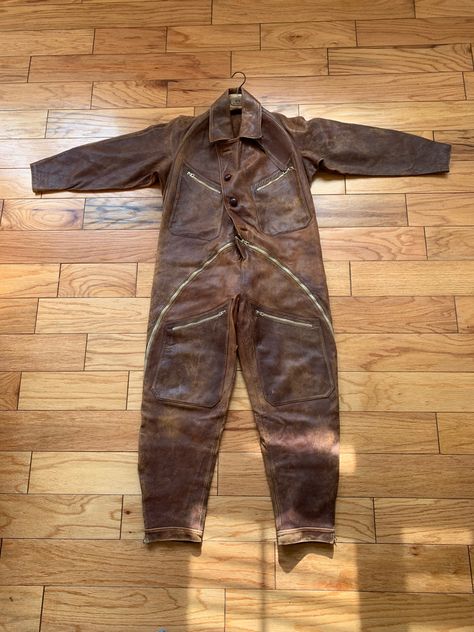 Outerwear Details, Flight Suits, Costume Armour, Flying Jacket, Vintage Overalls, Adventure Design, Future Clothes, Archive Fashion, Weird Fashion