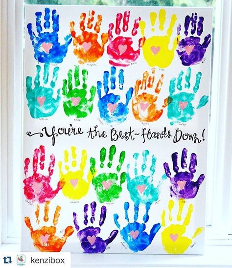 How awesome is this handprint art! It would make a great end of year gift for a teacher, I'm going to have to suggest it to our class mums! Thanks for sharing @kenzibox! #handprintart #classgifts #teachergift #rainbow #art #kidscrafts #classof2016  #Repost @kenzibox with @repostapp Teacher Gifts From Class, Appreciation Gifts Diy, Teacher Appreciation Gifts Diy, Student Teacher Gifts, Volunteer Gifts, Teacher Birthday, Best Teacher Gifts, Class Gift, Diy Teacher Gifts