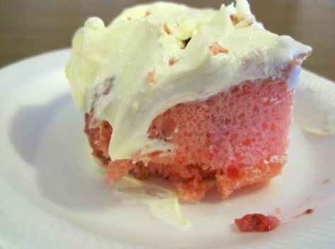 Strawberry Refrigerator Cake Recipe Strawberry Refrigerator Cake, Health Benefits Of Strawberries, Benefits Of Strawberries, Strawberry Poke Cake, Refrigerator Cake, Cake Receipe, Box Cake Recipes, Molten Cake, Just A Pinch Recipes