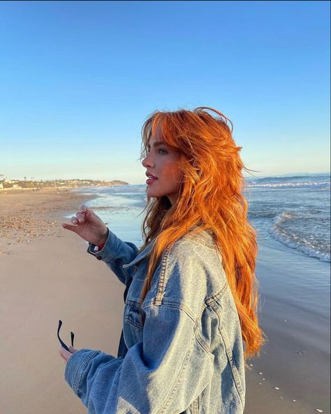 Julia Hatch, Ginger Hair Color, Medium Long Hair, Copper Hair, Redhead Girl, Spring Hairstyles, Dye My Hair, Hair Inspo Color, Ginger Hair