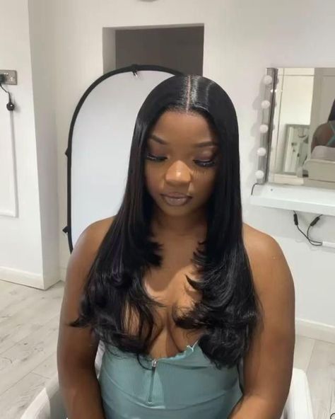 Straight Layered Hair, Middle Part Hairstyles, Frontal Wig Hairstyles, Sew In Hairstyles, Big Box Braids Hairstyles, Iron Hair, Long Hair Wigs, Quick Weave Hairstyles, Cute Box Braids Hairstyles