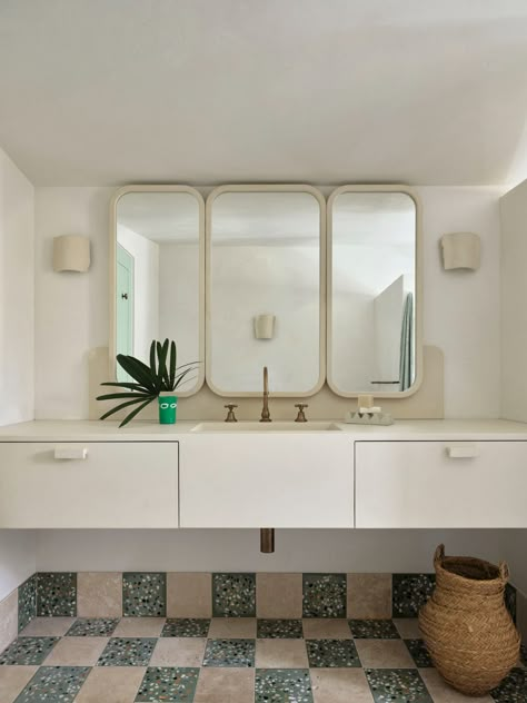 Le Bateau Ivre by Tamsin Johnson and Lucy Folk - Project Feature - The Local Project - The Local Project Toilet Tiles Ideas, Hacienda Bathroom, Bathroom Vanity With Drawers, Tamsin Johnson, Retro Beach House, Vanity With Drawers, Lucy Folk, Toilet Tiles, Timber Home