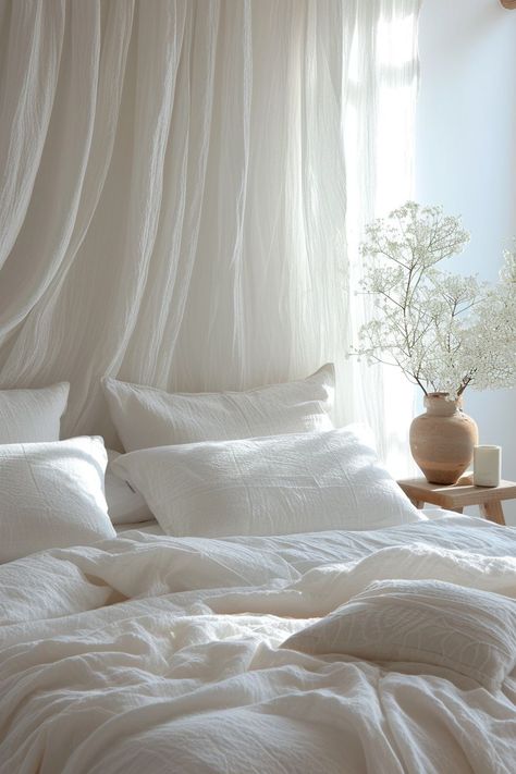 Beige And White Bedding Aesthetic, White Simple Bedroom, Canopy Aesthetic, Simple Bedroom Aesthetic, Aesthetic Bed Sheets White, White And Beige Bedroom Ideas, White Bedding Ardthetic, Minimalist White Bedroom, Warm White Bed Sheets