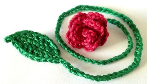 Rose Bookmark, Crochet Roses, Bookmark Crochet, Crochet Puff Flower, Bookmark Pattern, Crochet Bookmark Pattern, Crochet Bookmark, Flowers Crochet, Easy Crochet Projects