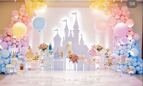 Princess Pastel Birthday, Magic Kingdom Party Theme, Disney Princess Decorations Party, Disney Princess Party Ideas Decorations, Princess Theme Birthday Party 1st, Fairytale Birthday Party Decoration, Disney Princess Birthday Decorations, Cincoañera Ideas, Princess Decorations Party