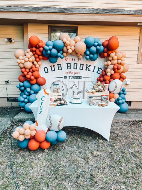 Astros 1st Birthday Party, Rookie Of The Year First Birthday Table Decor, First Rookie Year, Son 1st Birthday Ideas, Rookie Year Table Decor, Baseball Birthday Balloons, Rookie Of The Year Smash Cake Photos, One Rookie Year, The Rookie Year Birthday