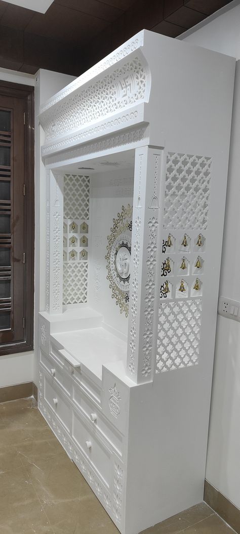 Designer Corian Temple 3D Radhey Krishna #mandirdesign #InteriorDesigner #Architect #architecturedesigns #Contractor #Carpenter #WallDecors #carving #cncwoodcarving #cncwoodrouter #HouseDesigns #Architectural&Interior #interiorpainting #buldingdreamhome #buldingproductes #Plywood #TeakWoodDoors #3d #wood+ss+glass #corianmandir #coriantemple #corianacrylic #solidsurface 3d Corian Mandir Design, Plywood Mandir Design, Mandir Carving Design, Corian Temple Design For Home, Mandir Mehrab Design, Wood Temple Design, Wood Mandir Design, Mandir Design Puja Room, Corian Mandir Design