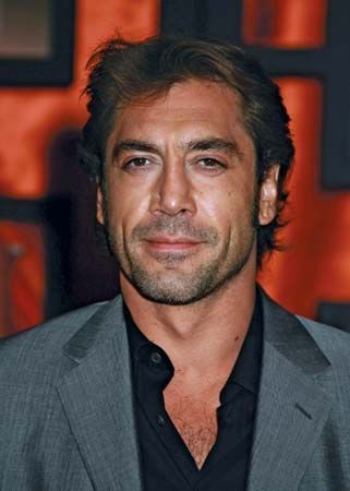 Hollywood Actors Men, Xavier Bardem, Spanish Men, Latin Men, Javier Bardem, Hollywood Actors, Goodfellas, Best Supporting Actor, Corte De Cabelo Masculino