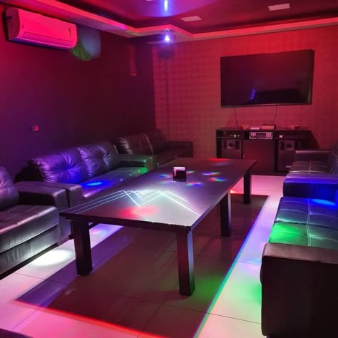 Ktv Rooms Design Ideas, Ktv Bar Room Design, Karaoke Room Design Interiors, Karaoke Ideas, Bar Room Design, Garage Lounge, Bar Lounge Design, Karaoke Bar, Karaoke Room