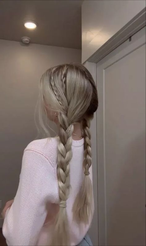 Chic and Easy Updos for Class Cute Sleepover Hairstyles, Fresh Hair Hairstyles, Fall Hair Styles Medium Length, Cute Hairstyles For Teens For School, Fall Hairstyles Braids, Fall Hairstyle Ideas, Hairstyles With No Braids, Hair Inspiration For School, Medium Hair Styles For School