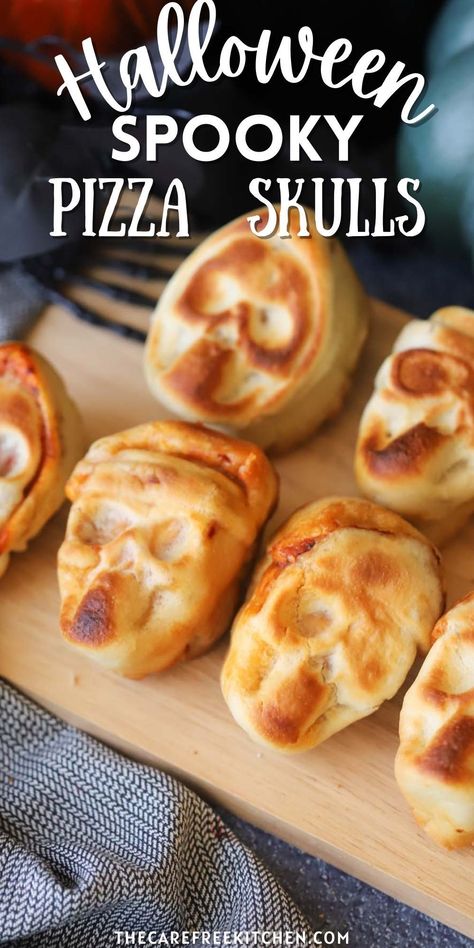 These Halloween Pizza Skulls are a fun and spooky recipe to make for Halloween parties. Using a skull shaped mold, they are easy to make and can be filled with any of your favorite pizza toppings. Skull Pizza Pockets, Pizza Skulls, Skull Pizza, Pizza Dough From Scratch, Perfect Homemade Pizza, Halloween Pizza, Pizza Pockets, Spooky Food, Best Pans