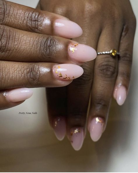 Pink Nails With Gold Foil, Pink Nails With Gold, Gold Leaf Nails, Nails With Gold Flakes, Nana Nails, Lexi Nails, Nails With Gold, Baby Pink Nails, Prom 2023