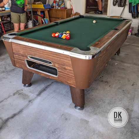 Valley Bar pool table circa 1980's installed in Long Beach garage. Bottle green felt.  #barbox #valleydynamo  #billiards #dkbilliards #playpool #mancave #gameroom #pooltable Grey Felt Pool Table, Black Felt Pool Table, Stussy Pool Table, Beach Garage, Bar Pool Table, Vintage Billiards Table, 7’ Pool Table, Play Pool, Pool Tables