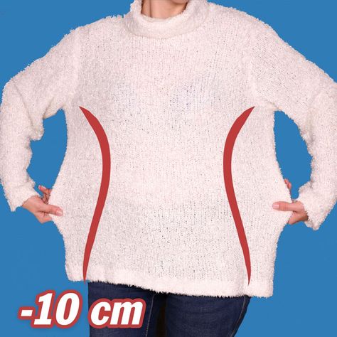 A simple way to shrink a big sweater to fit you perfectly in 5 minutes! | sweater | A simple way to shrink a big sweater to fit you perfectly in 5 minutes! | By Miarti - Wiederverwendung How To Make A Sweater Smaller, Sweater Too Big Hacks, Sweater Hacks, School Jumpers, Big Sweater, Big Wool, Clothes Hacks, Big Sweaters, Old Sweater