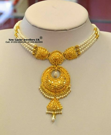 Bengali Jewellery Design, Gold Pearl Choker Bengali, Pearl Sitahar Design Gold, Moti Necklace Design In Gold, Pearl Choker Necklace Indian Gold, Gold Moti Necklace, Gold Sitahar Design, Pearl Gold Necklace Indian, Bengali Gold Jewellery