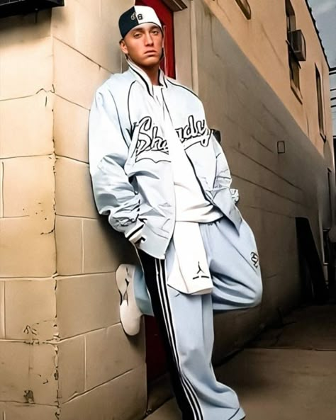 Eminem Fashion, Eminem Hot Pics, Eminem Outfits, Eminem Girls, Eminem Style, The Eminem Show, Eminem Photos, Eminem Rap, The Real Slim Shady