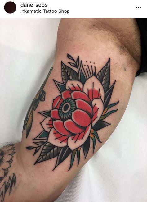 American Traditional Lotus Flower Tattoo, Traditional Lilly Tattoos, Old School Lotus Tattoo, American Traditional Dahlia Tattoo, Water Lily Traditional Tattoo, Lotus Tattoo Traditional, Lotus Traditional Tattoo, American Traditional Lotus Tattoo, Lotus Flower Tattoo Traditional