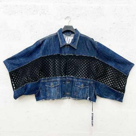 Denim Jacket Upcycling, Denim Jacket Refashion, Denim Upcycle Clothing, Recycled Clothes Diy, High Fashion Denim, Denim Jacket Upcycle, Jacket Upcycle, Lutz Huelle, Upcycle Denim